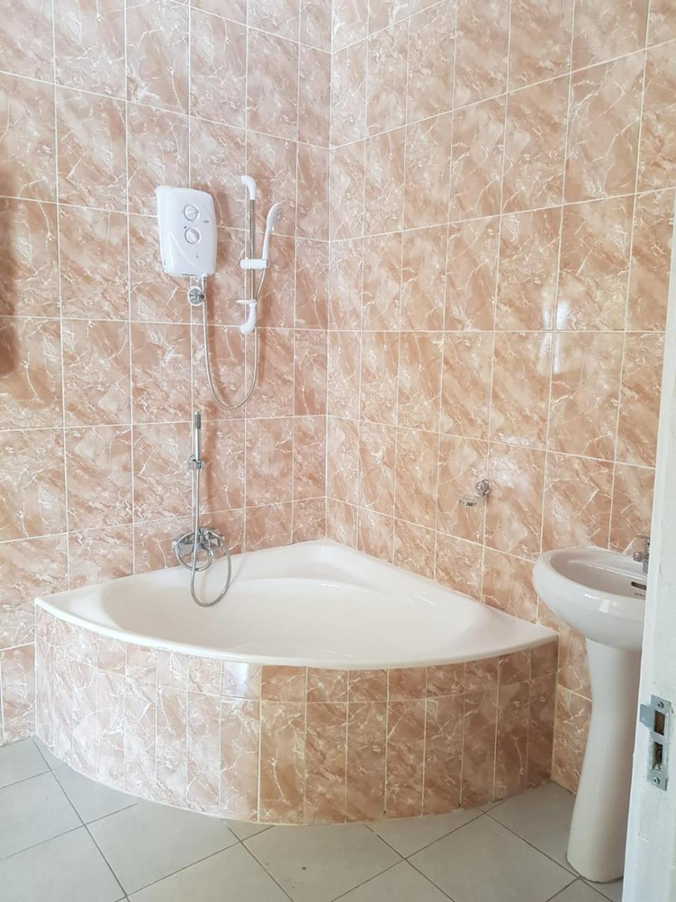 Lynm Residence Хараре Экстерьер фото