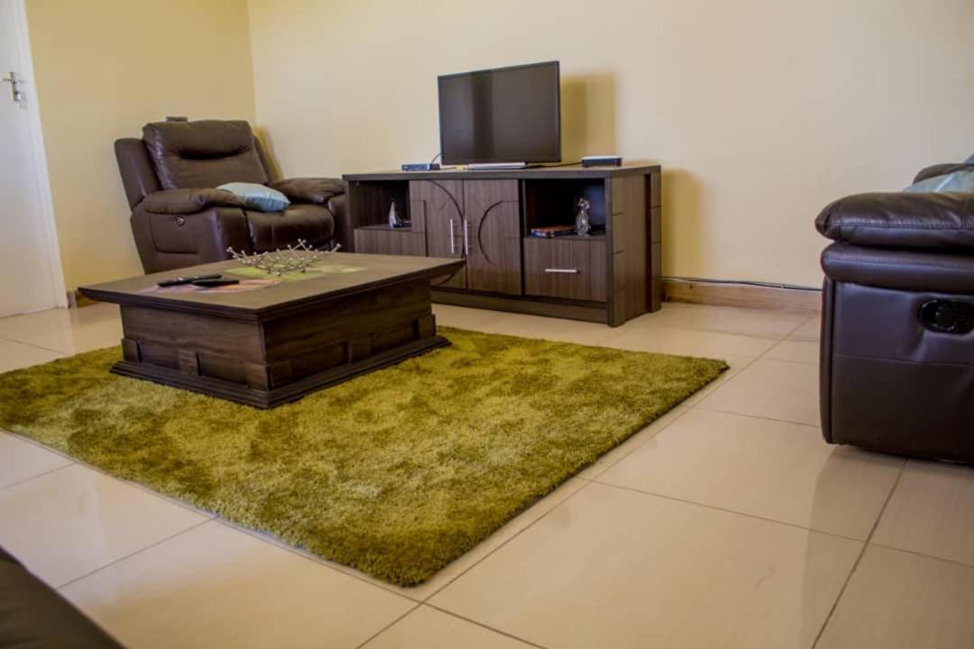 Lynm Residence Хараре Экстерьер фото